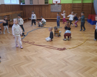 1.tr_.-Pohybova-hra-cap-a-zaby